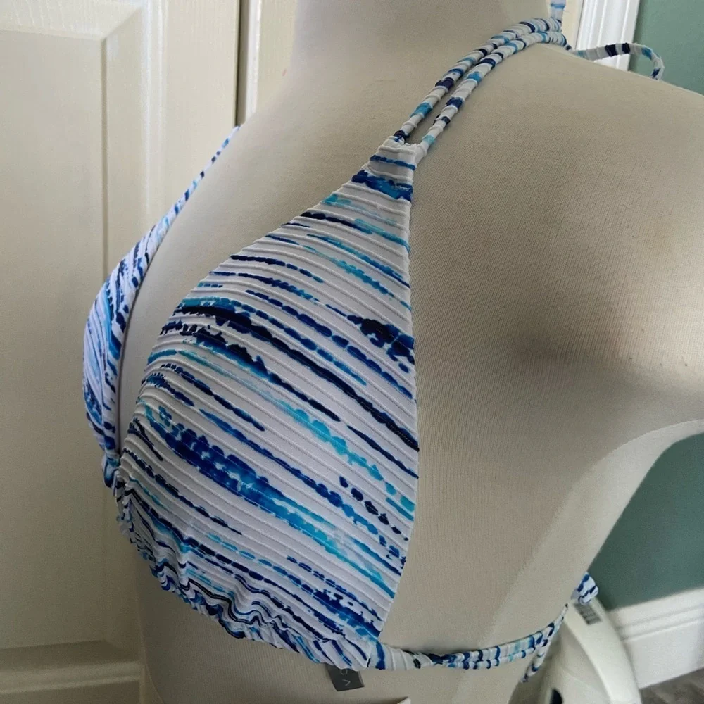 La Blanca elemental balance triangle bikini top